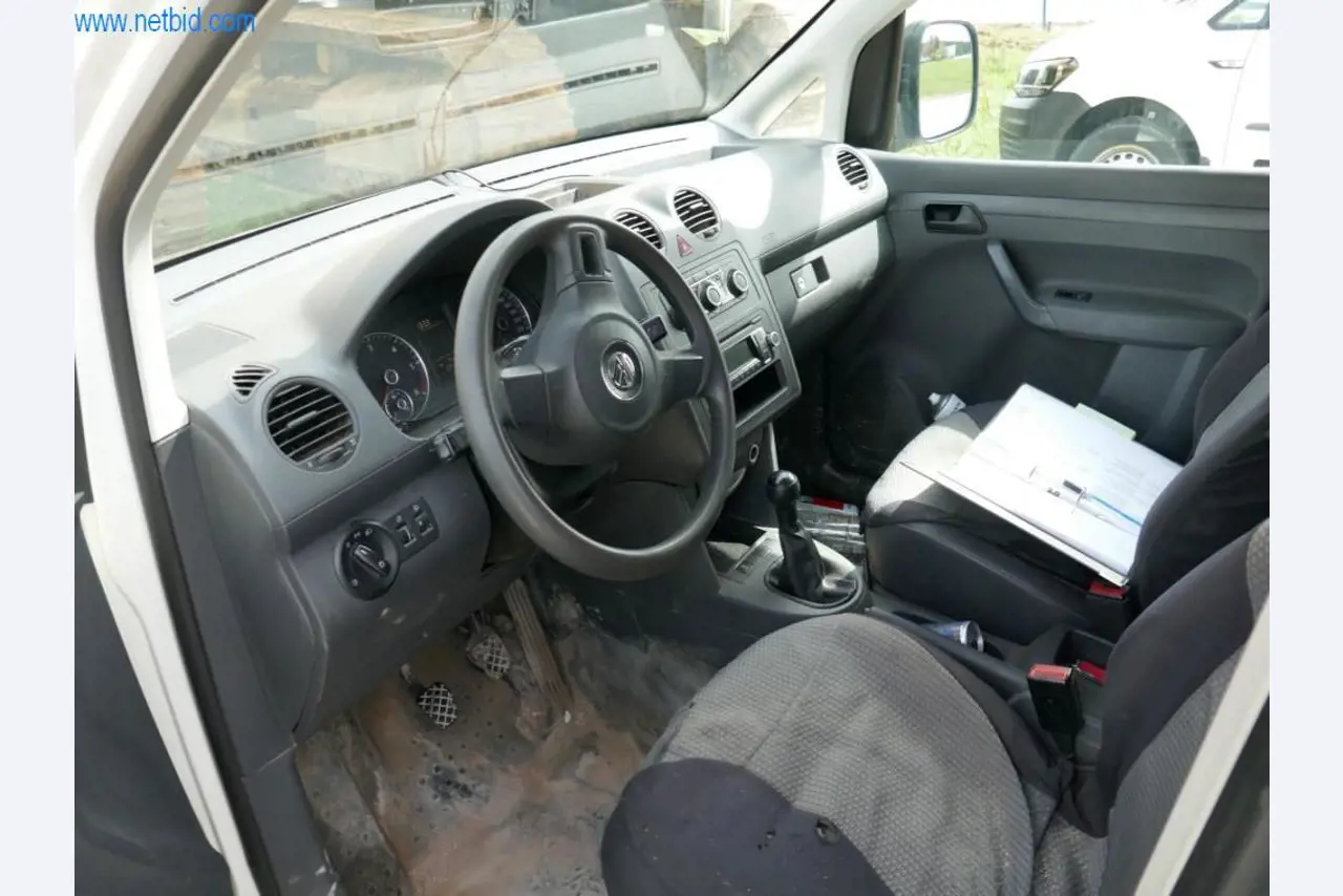 Maszyny budowlane i pojazdy-6