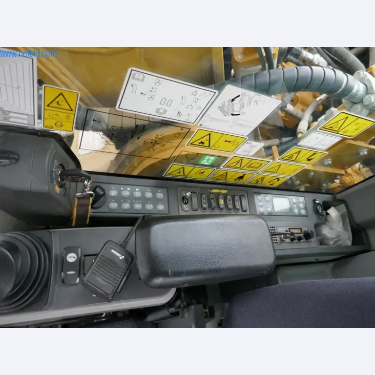 Baumaschinen und Fahrzeuge-10