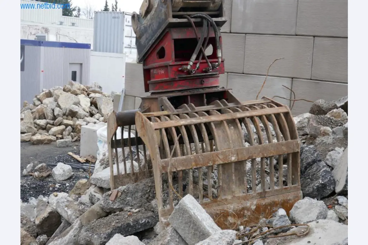 Baumaschinen und Fahrzeuge-13