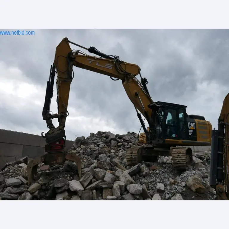 Baumaschinen und Fahrzeuge-3