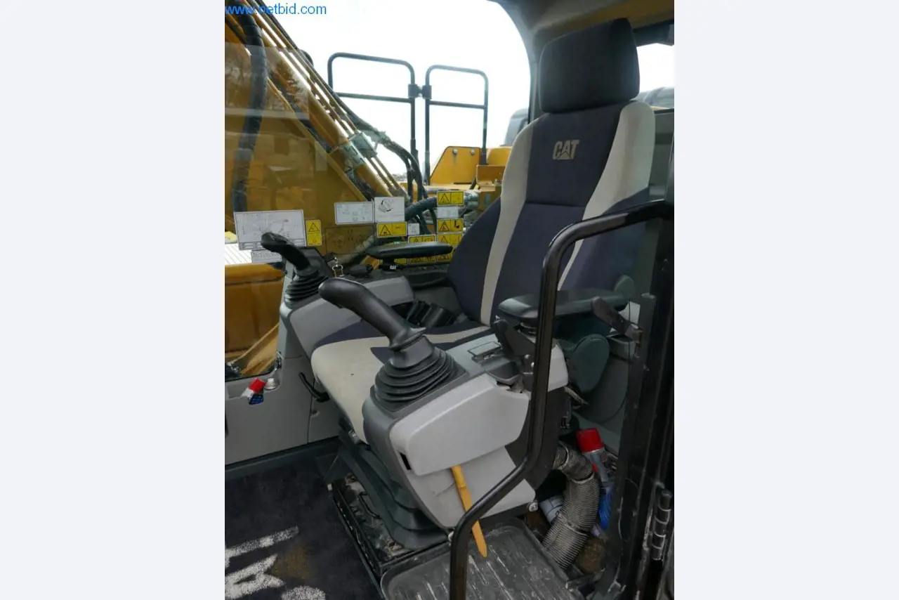 Baumaschinen und Fahrzeuge-7