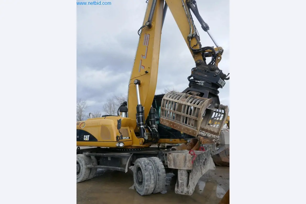 Máquinas e veículos de construção-3