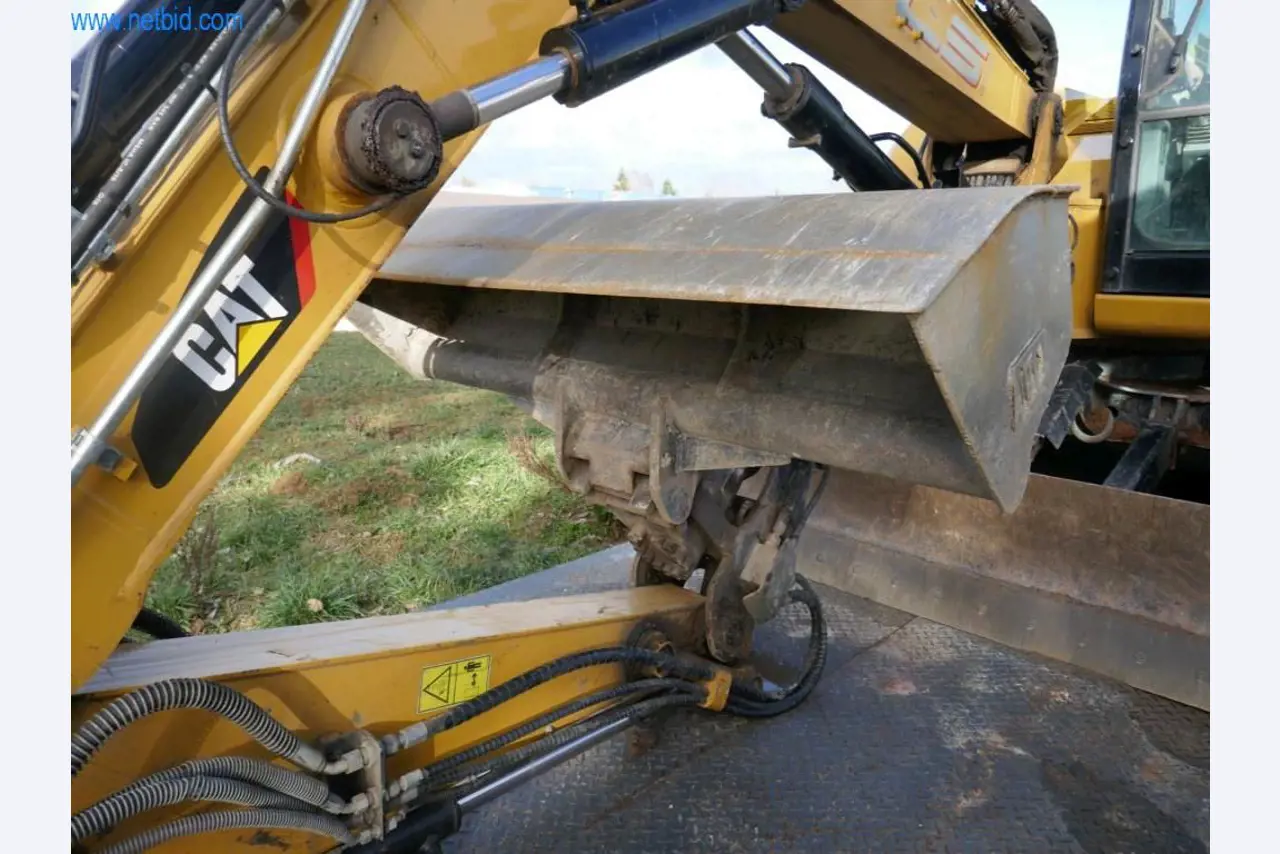 Stavební stroje a vozidla-10