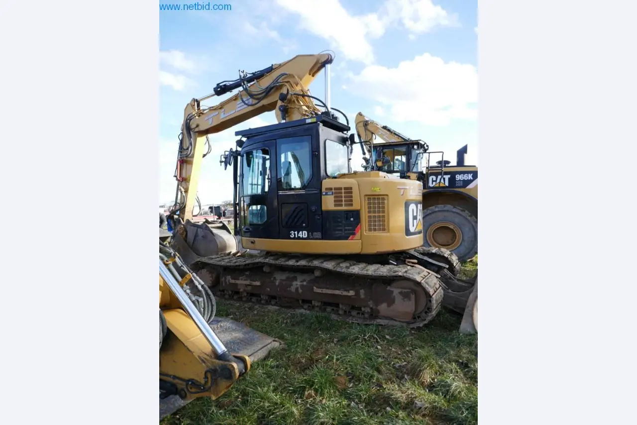 Stavební stroje a vozidla-4