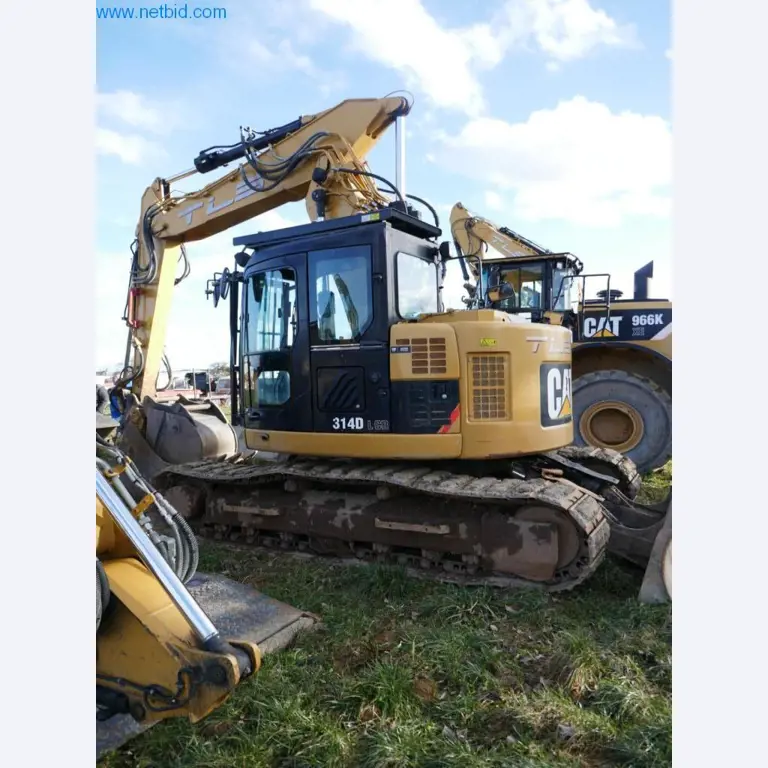 Stavební stroje a vozidla-4