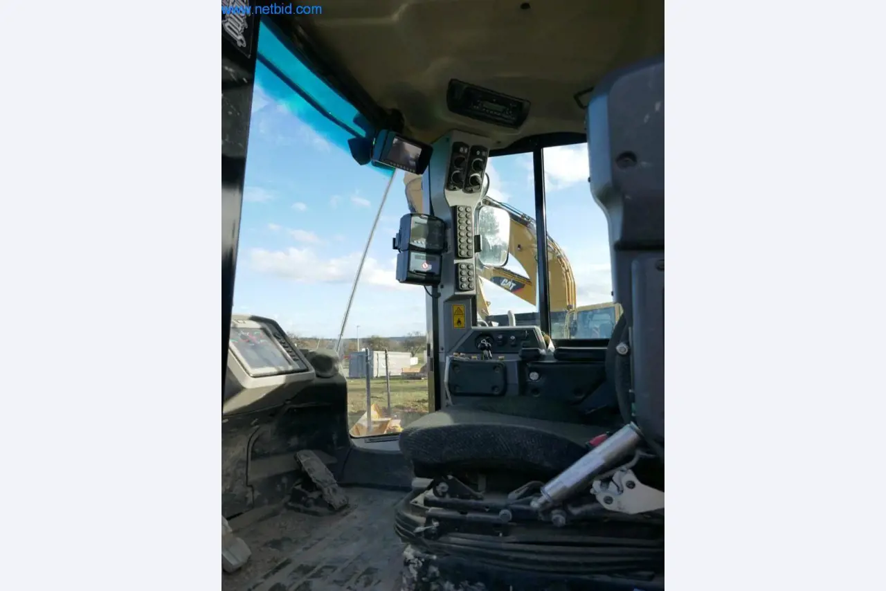 Stavební stroje a vozidla-6