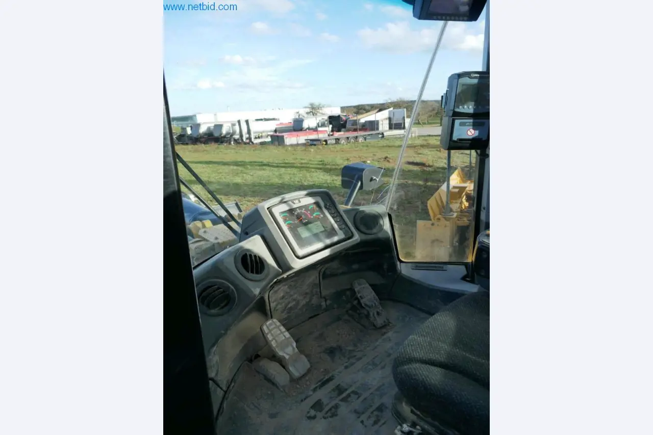 Stavební stroje a vozidla-7