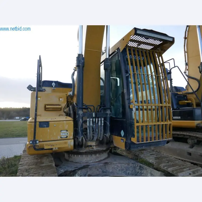 Baumaschinen und Fahrzeuge-12