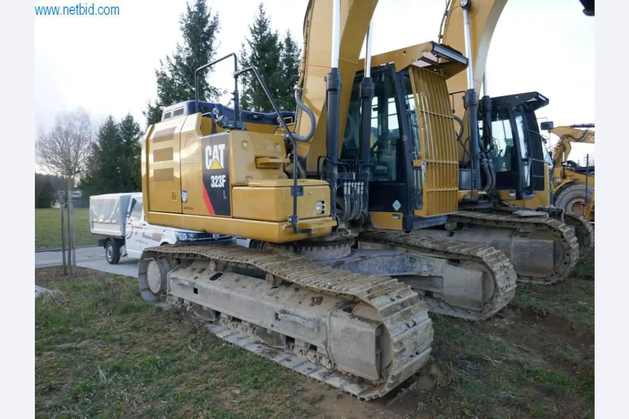 Baumaschinen und Fahrzeuge-3