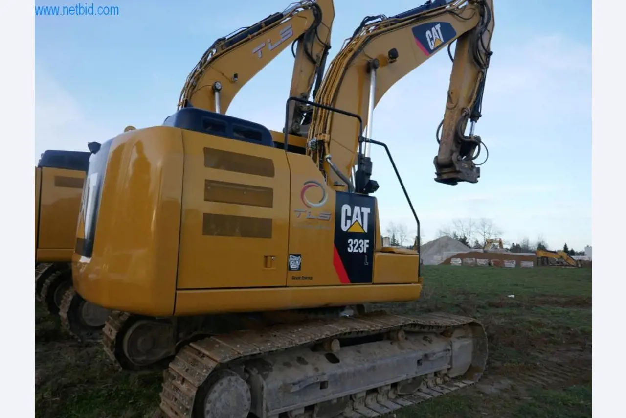 Baumaschinen und Fahrzeuge-4