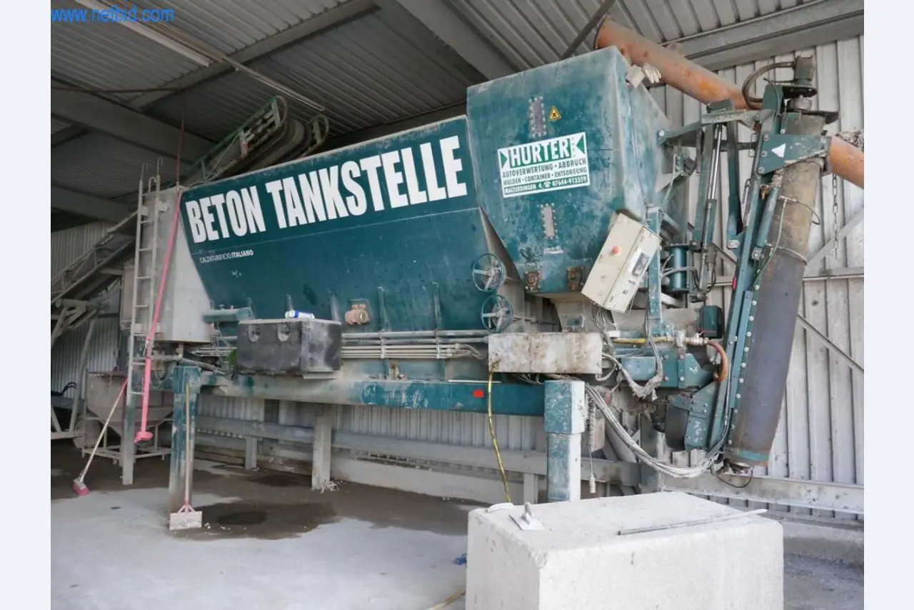 Maquinaria y vehículos de construcción-1