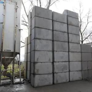 82 "Lego" concrete blocks