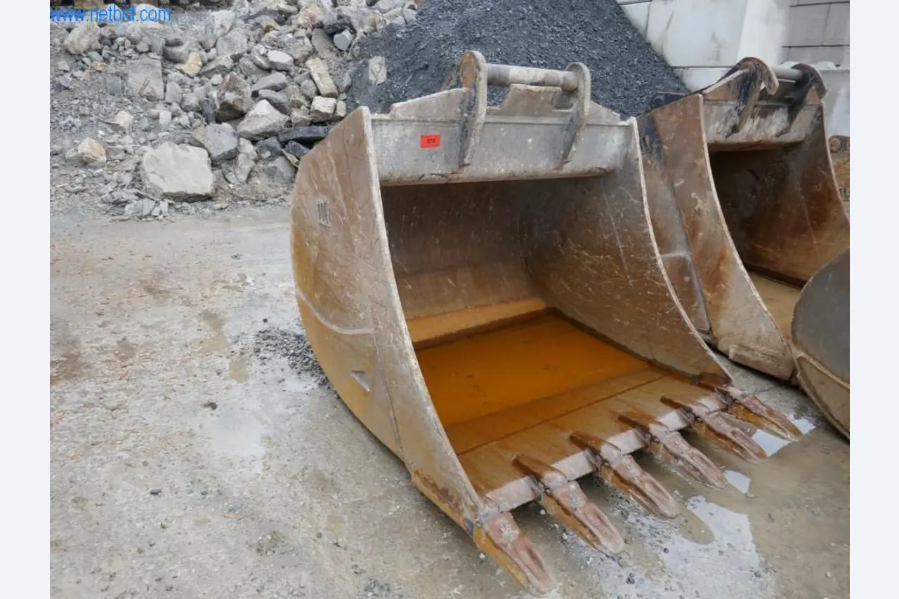 Stavební stroje a vozidla-1