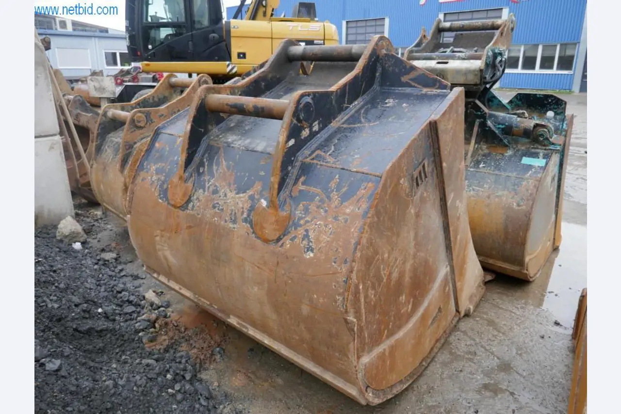 Stavební stroje a vozidla-2