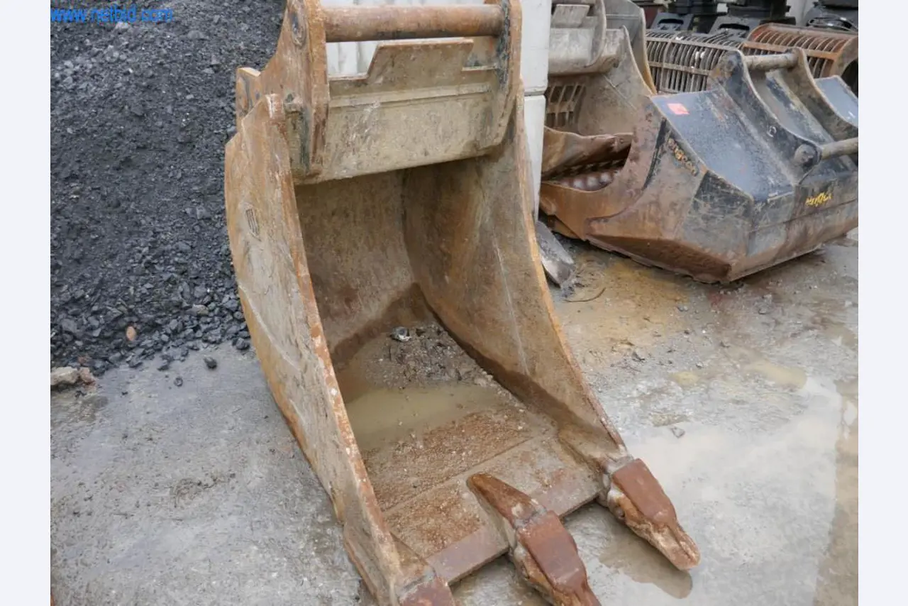 Baumaschinen und Fahrzeuge-2