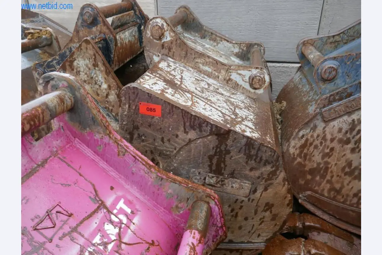 Baumaschinen und Fahrzeuge-1