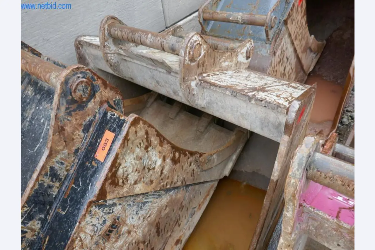 Baumaschinen und Fahrzeuge-3