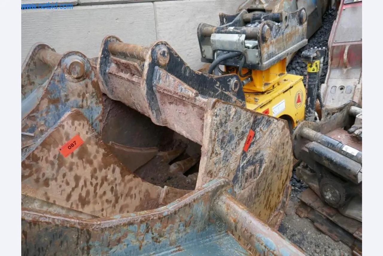 Stavební stroje a vozidla-2