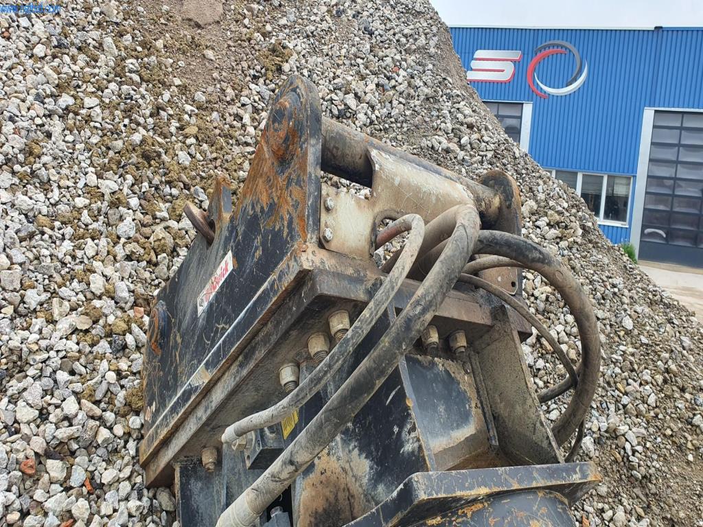 Stavební stroje a vozidla-2