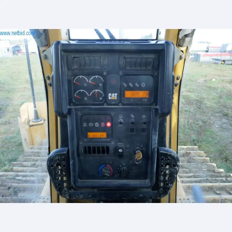 Baumaschinen und Fahrzeuge-13