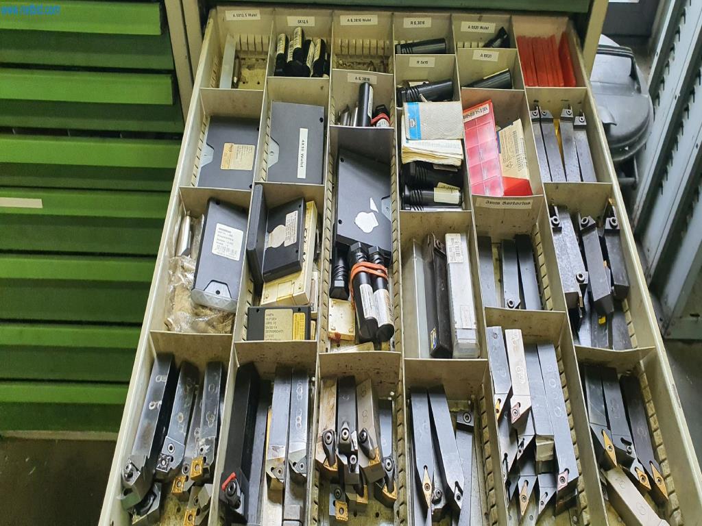 Maszyny do produkcji części frezowanych, toczonych i szlifowanych-3