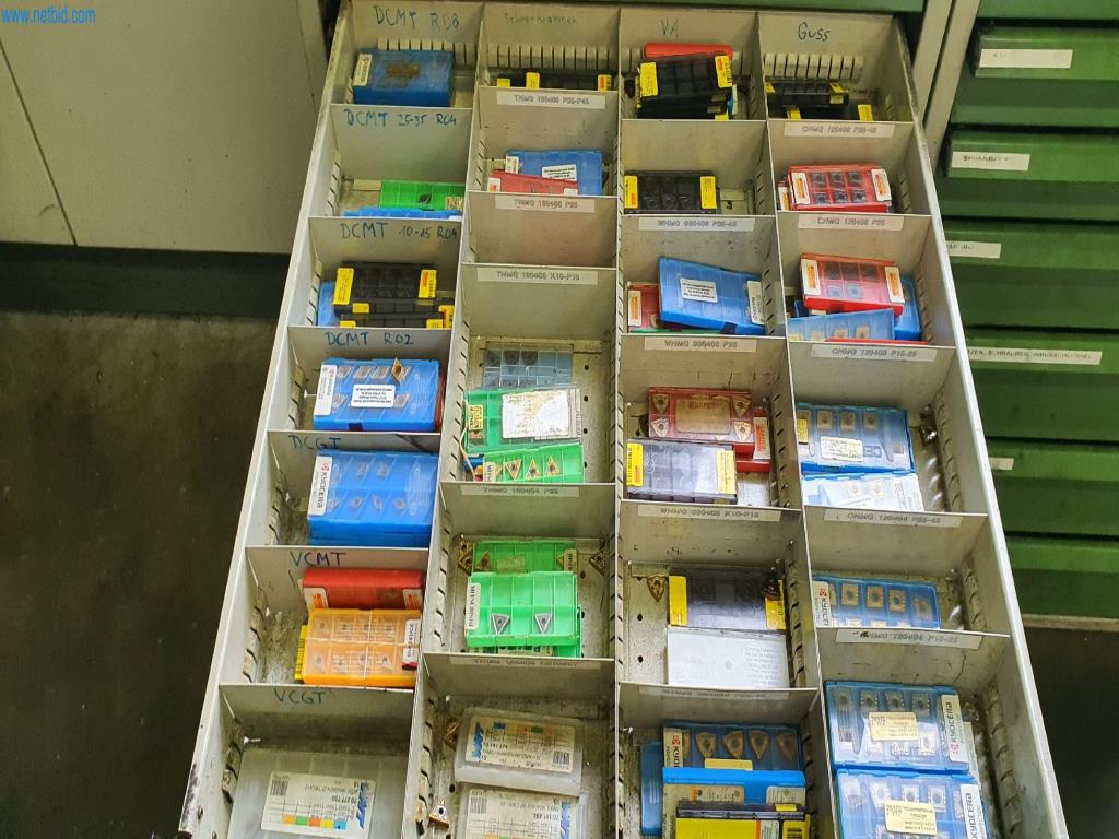 Maschinen zur Herstellung von Fräs-, Dreh- und Schleifteilen-5