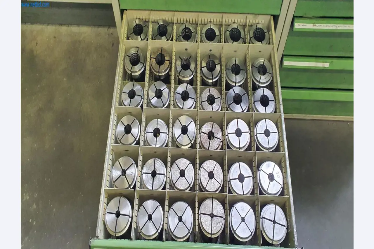 Stroje na výrobu frézovaných, soustružených a broušených dílů-8