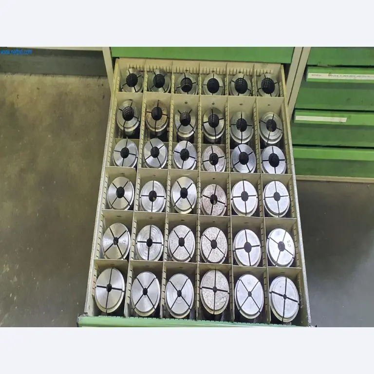 Stroje na výrobu frézovaných, soustružených a broušených dílů-8