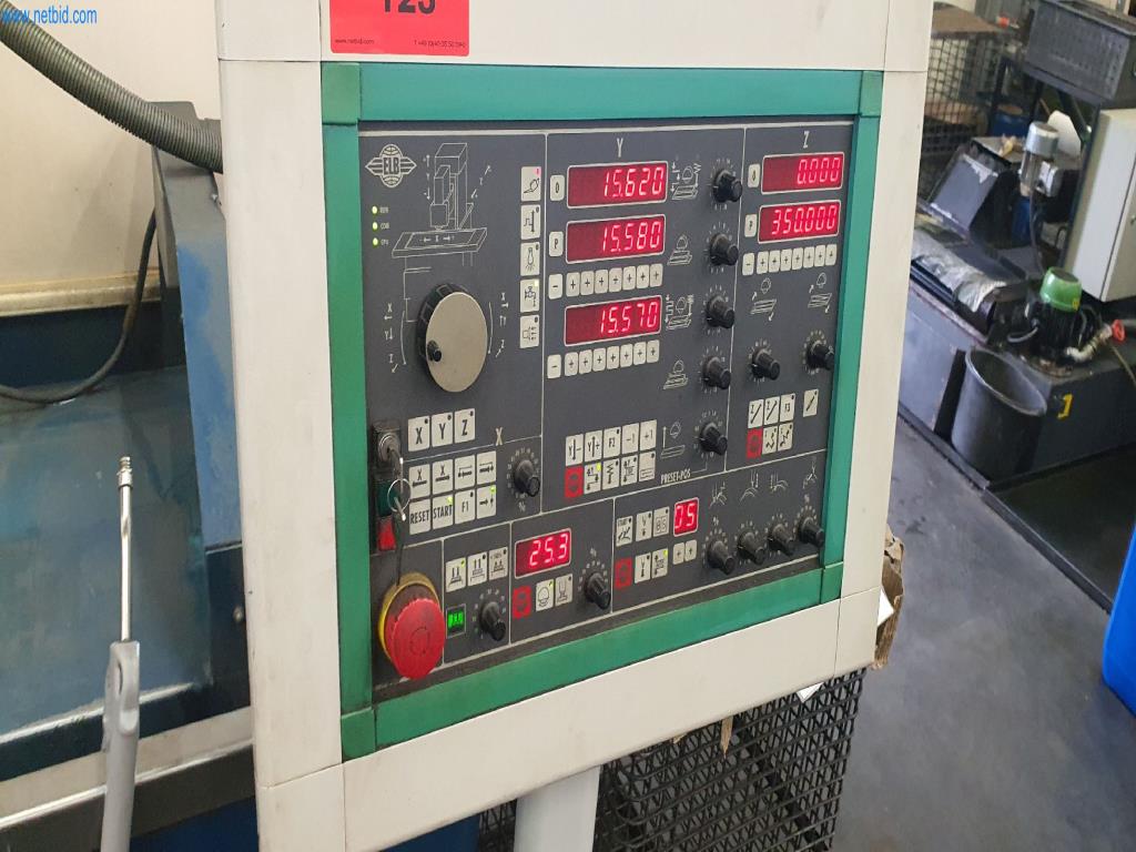 Maszyny do produkcji części frezowanych, toczonych i szlifowanych-4