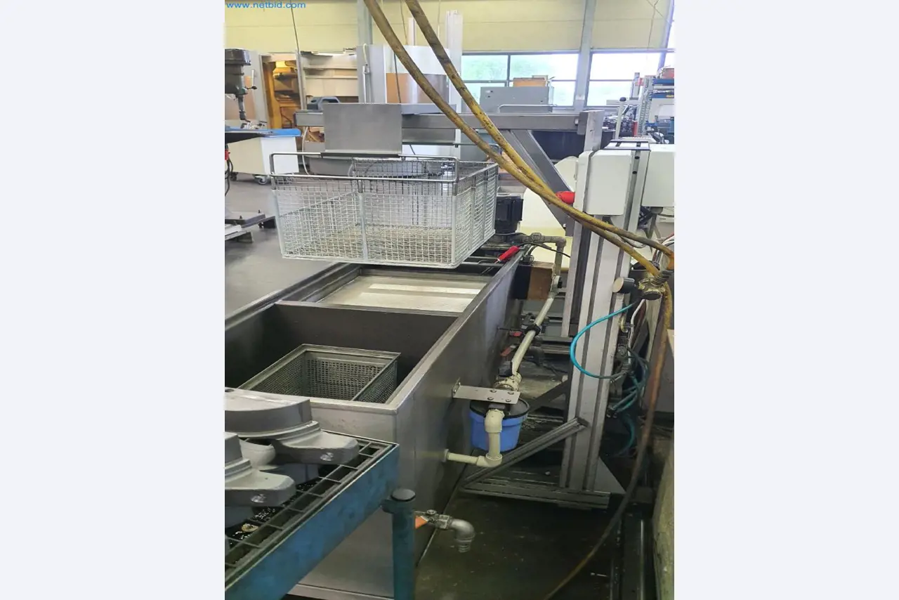 Machines for the production of milled, turned and grinding parts-3