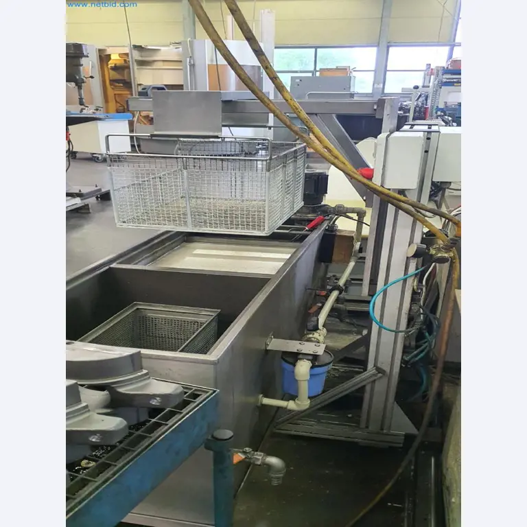 Machines for the production of milled, turned and grinding parts-3