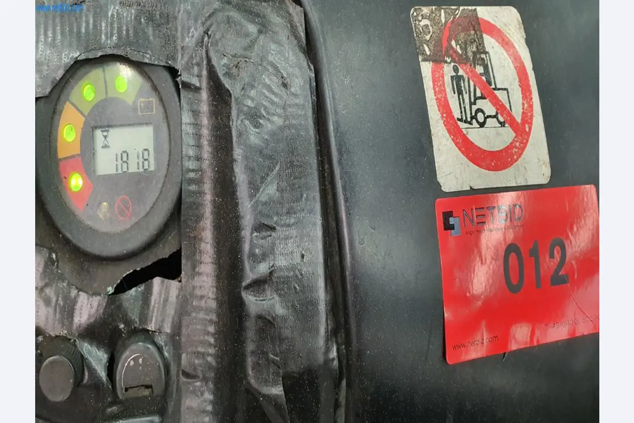 Máquinas para a produção de peças fresadas, torneadas e rectificadas-2