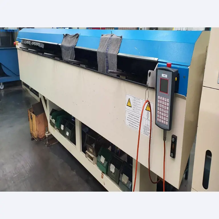 Máquinas para a produção de peças fresadas, torneadas e rectificadas-10