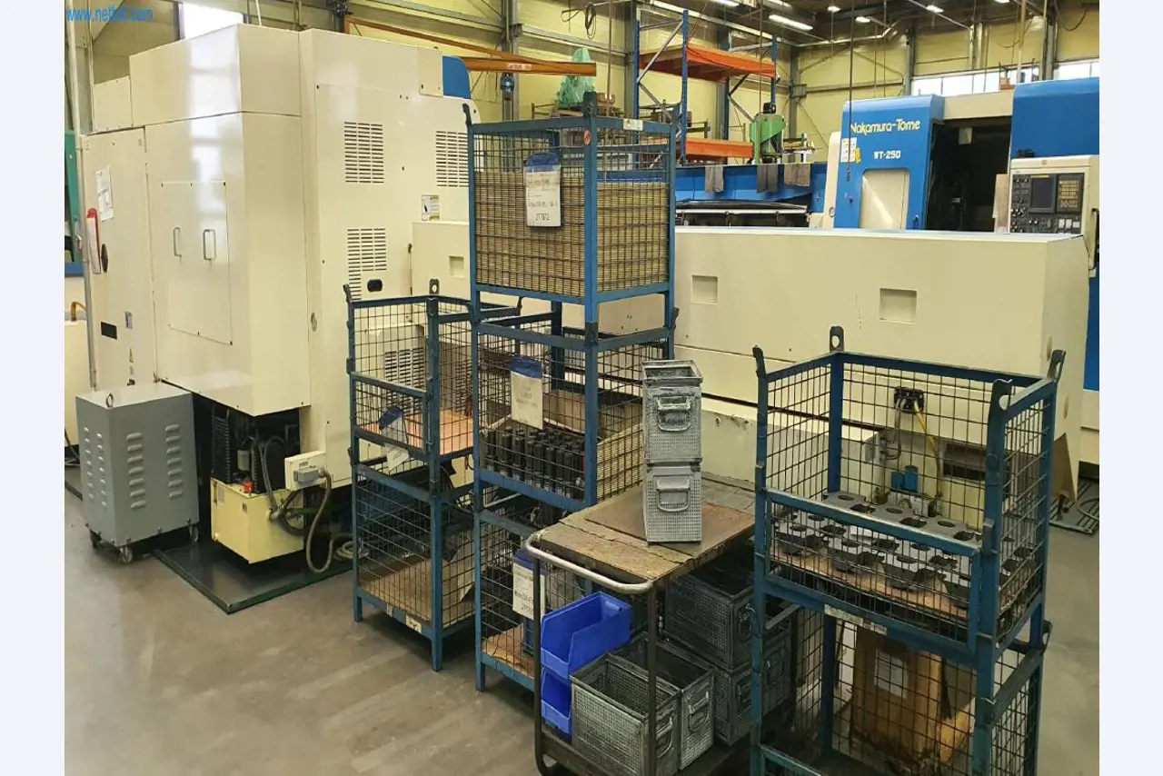 Máquinas para a produção de peças fresadas, torneadas e rectificadas-13