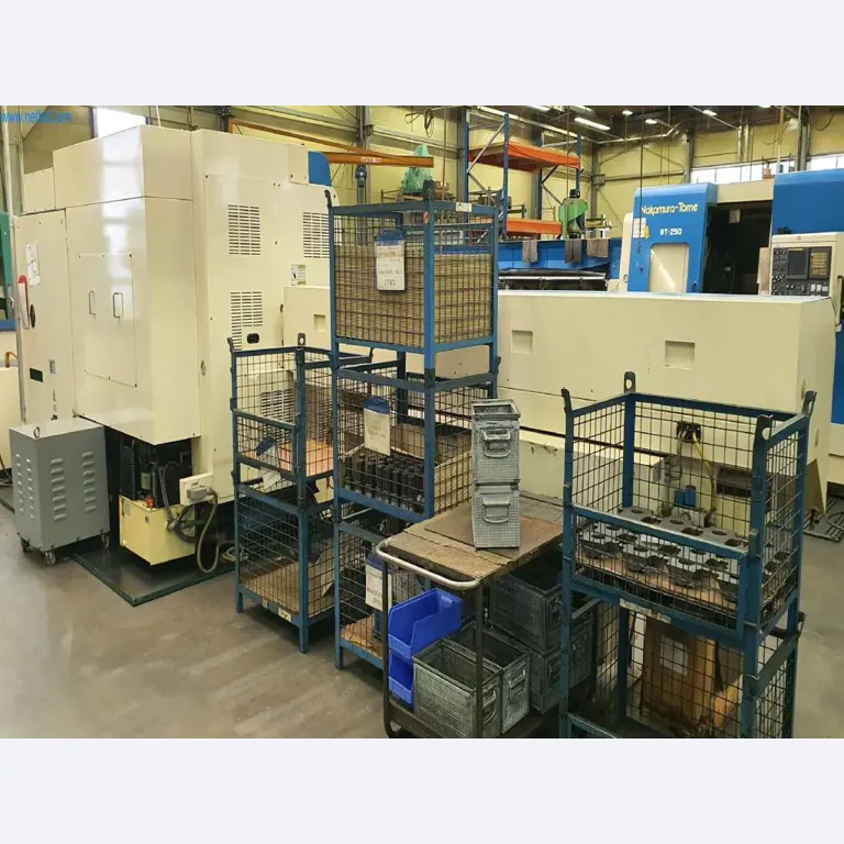 Máquinas para a produção de peças fresadas, torneadas e rectificadas-13