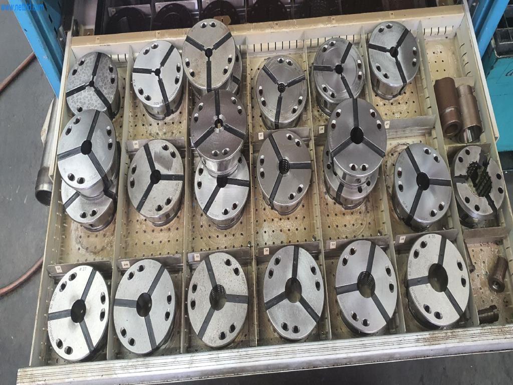 Maschinen zur Herstellung von Fräs-, Dreh- und Schleifteilen-8