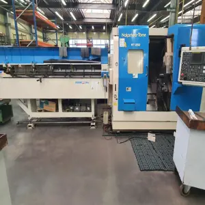 CNC draaibank Nakamura WT-250