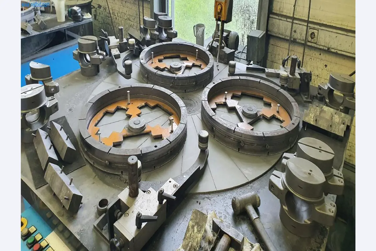 Machines for the production of milled, turned and grinding parts-3