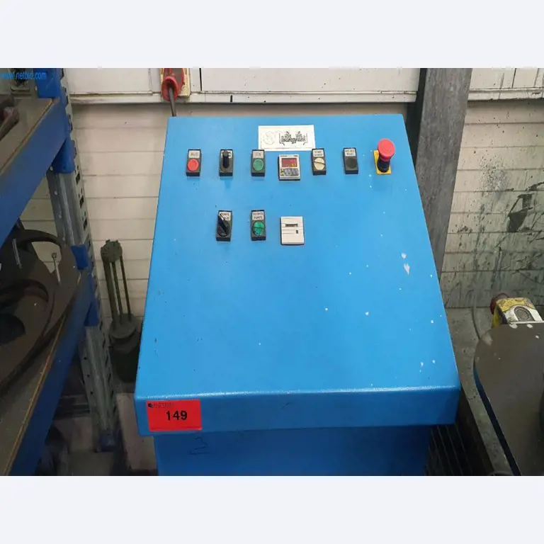 Máquinas para a produção de peças fresadas, torneadas e rectificadas-4