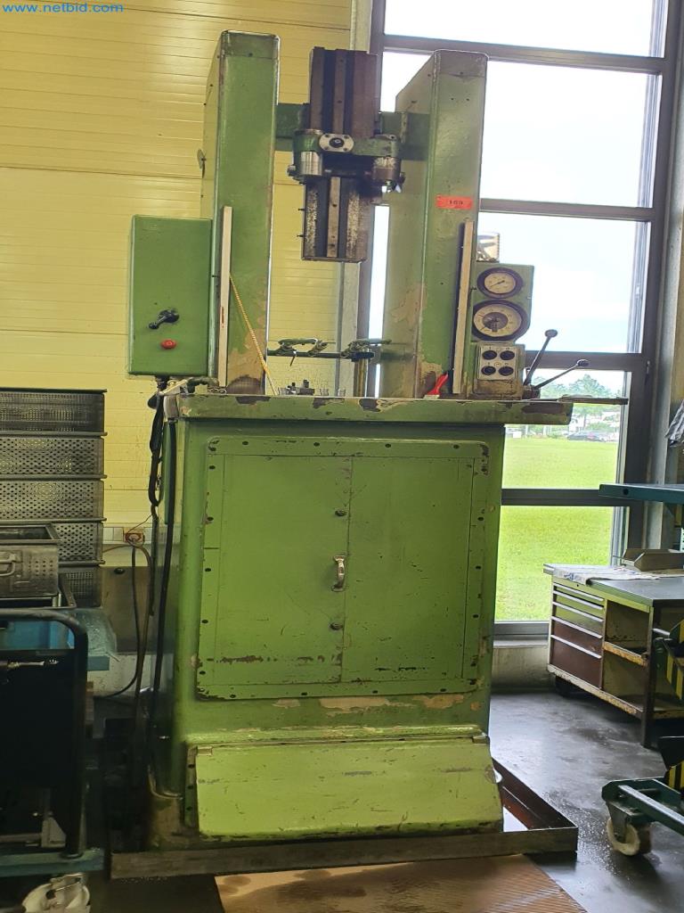 Maszyny do produkcji części frezowanych, toczonych i szlifowanych-1