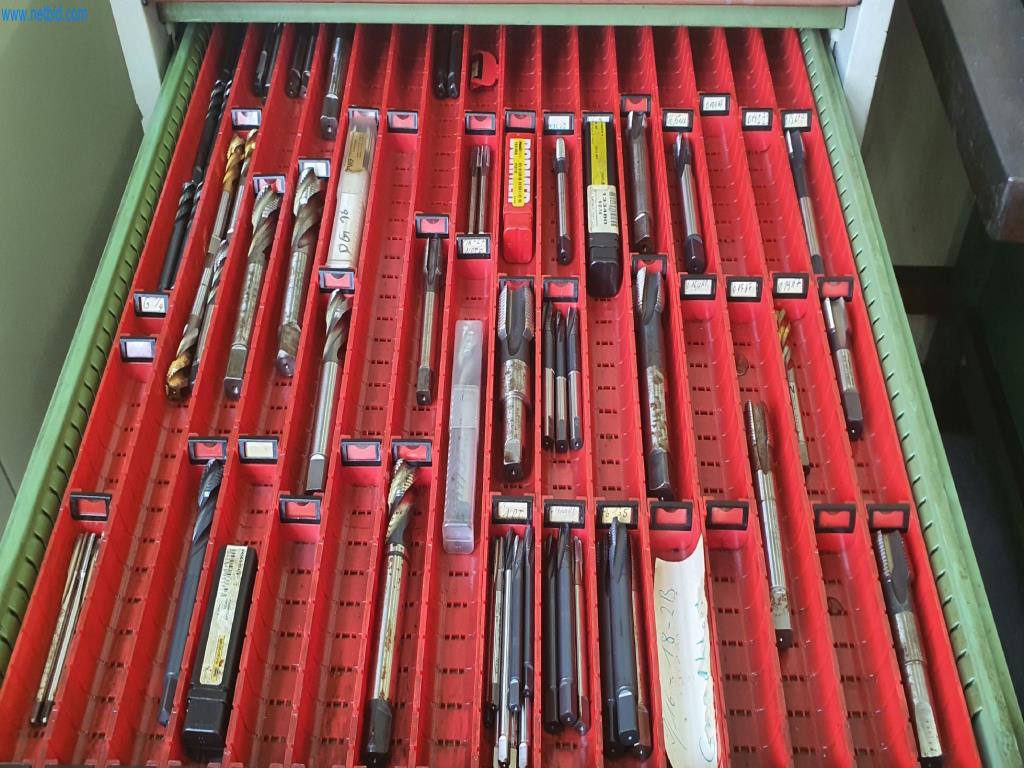 Maszyny do produkcji części frezowanych, toczonych i szlifowanych-3