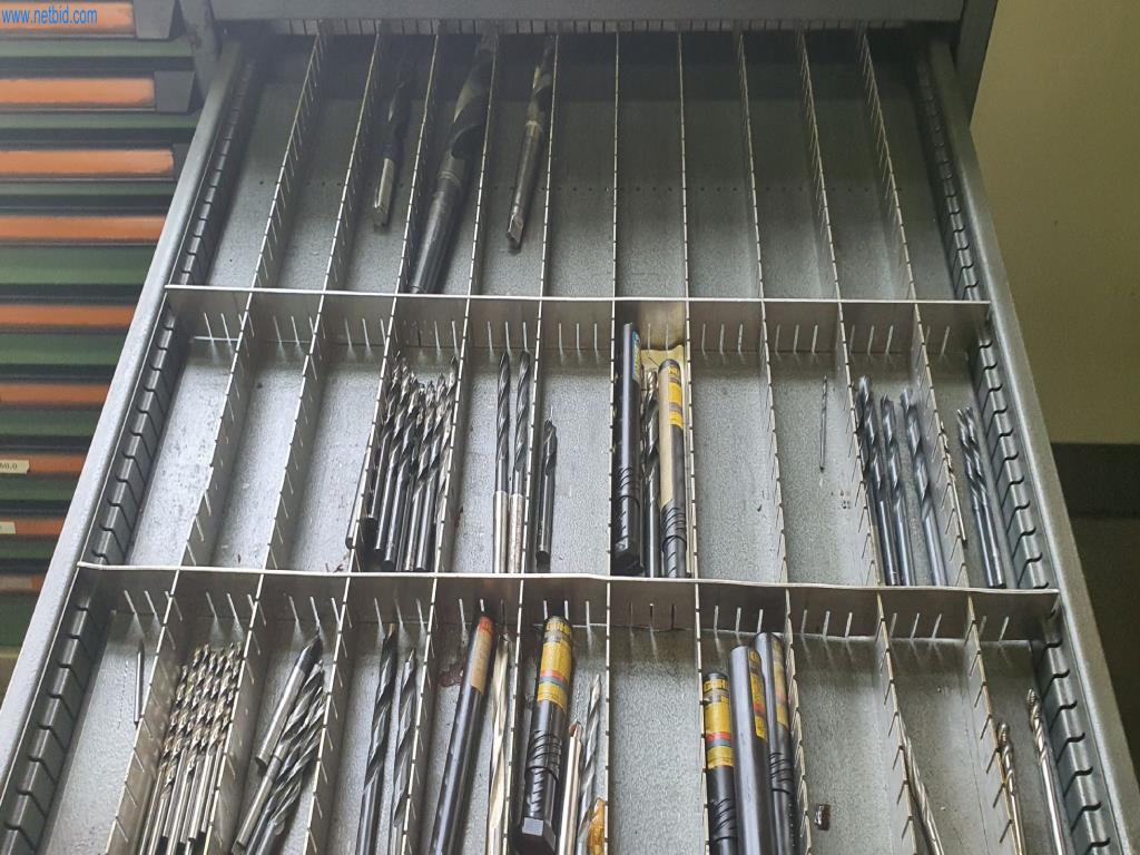 Maszyny do produkcji części frezowanych, toczonych i szlifowanych-5