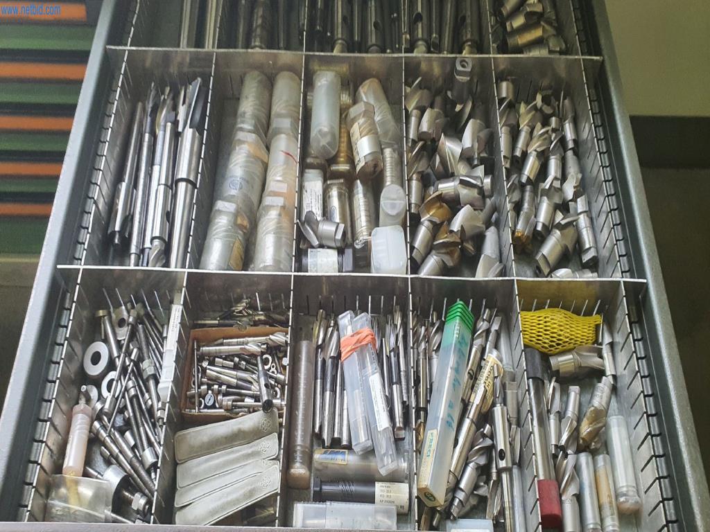 Maszyny do produkcji części frezowanych, toczonych i szlifowanych-7