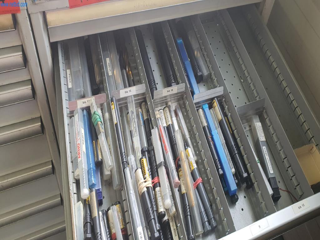 Maszyny do produkcji części frezowanych, toczonych i szlifowanych-10