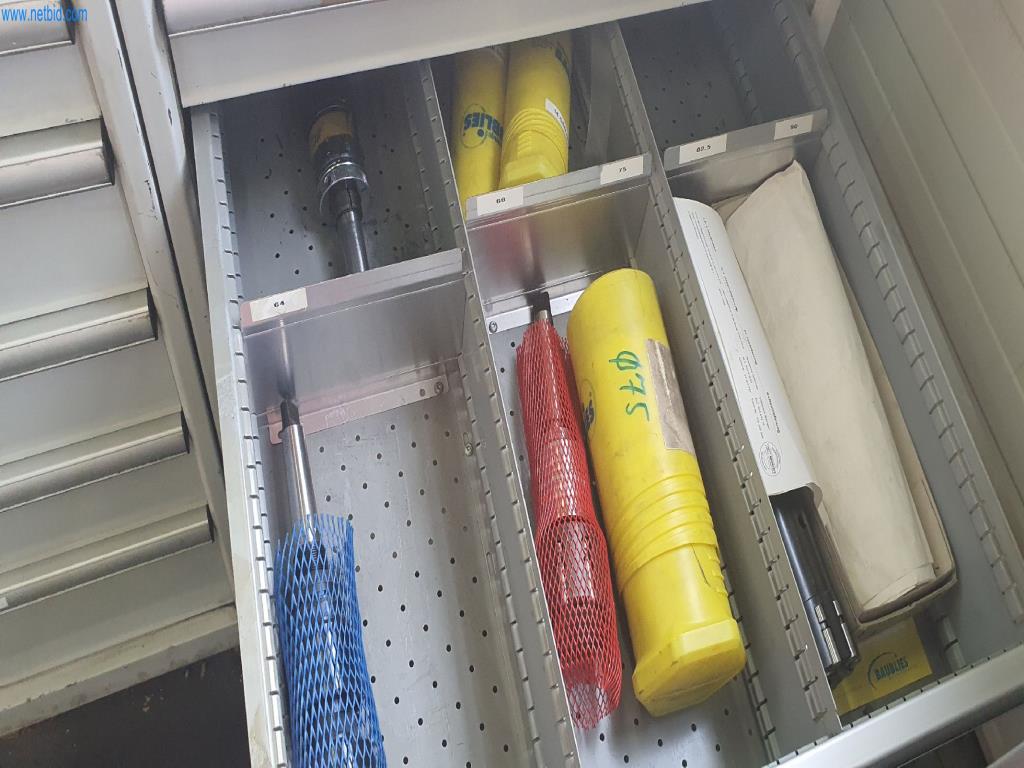 Maszyny do produkcji części frezowanych, toczonych i szlifowanych-12