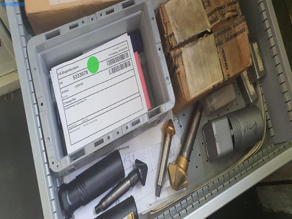 Maszyny do produkcji części frezowanych, toczonych i szlifowanych-14