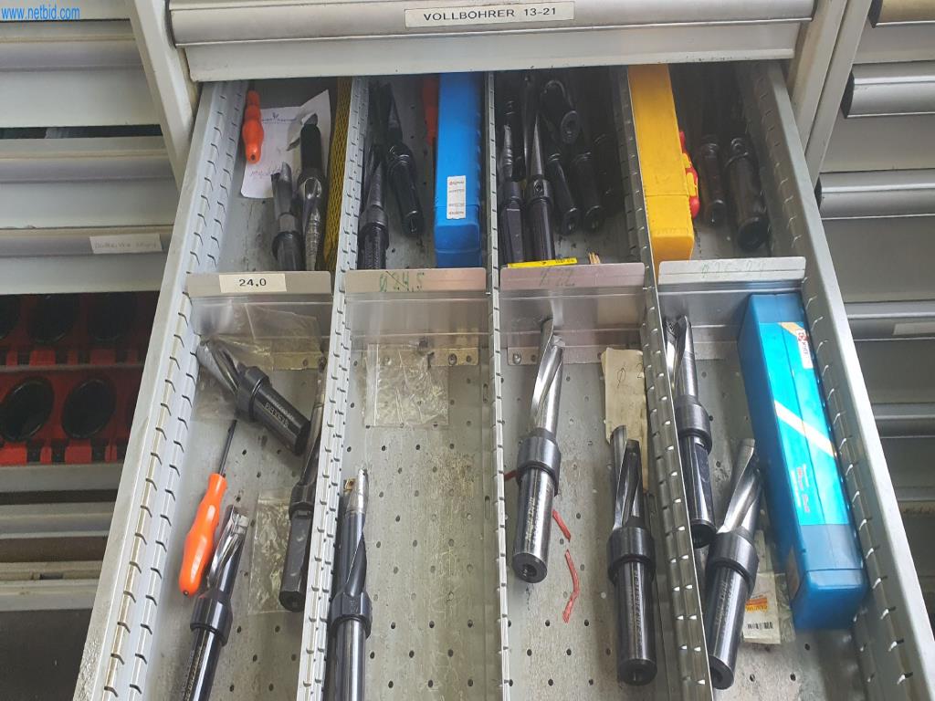 Maszyny do produkcji części frezowanych, toczonych i szlifowanych-4