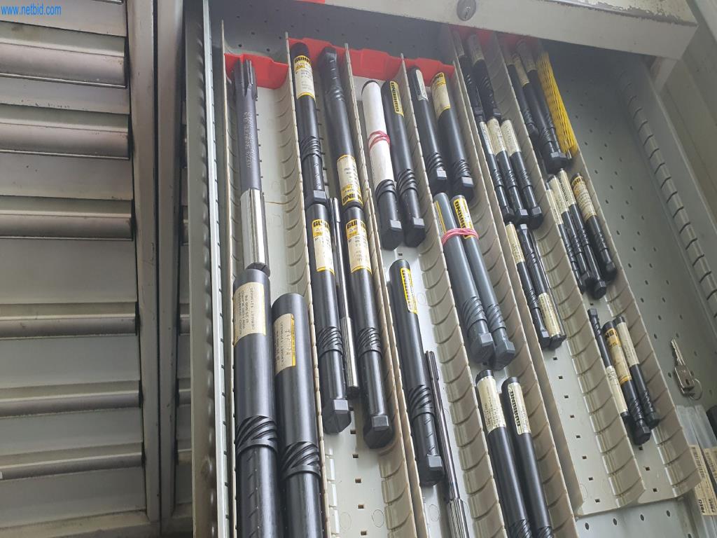 Maszyny do produkcji części frezowanych, toczonych i szlifowanych-9