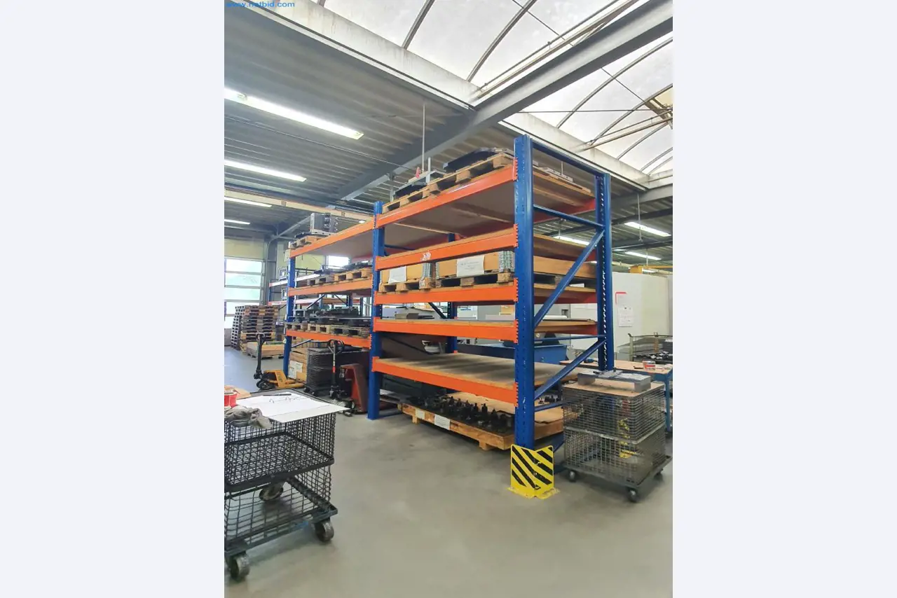 Máquinas para la producción de piezas fresadas, torneadas y rectificadas-4