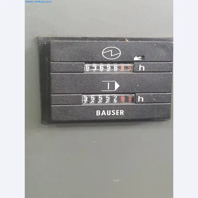 Máquinas para a produção de peças fresadas, torneadas e rectificadas-10